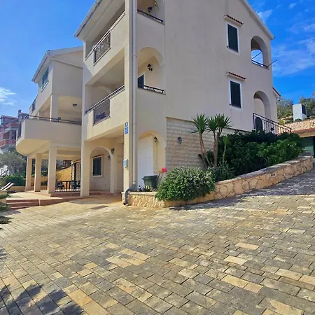 Oceanview Celestial Apartman