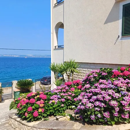 Apartman Oceanview Celestial Kali