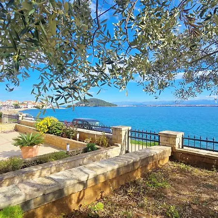Appartement Oceanview Celestial Kali