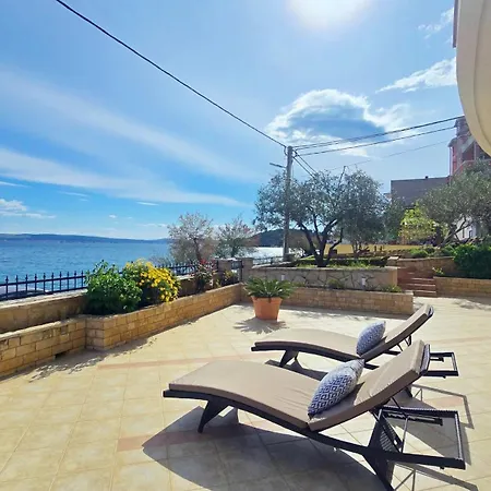 Oceanview Celestial Kali