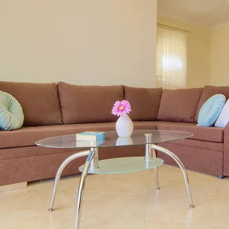 Oceanview Celestial * Kali