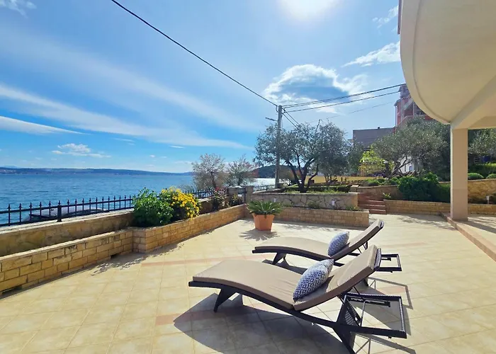 Oceanview Celestial Кали